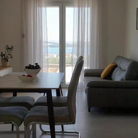 Antonio Apartment