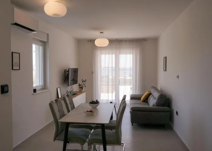 Apartment Antonio Kastela